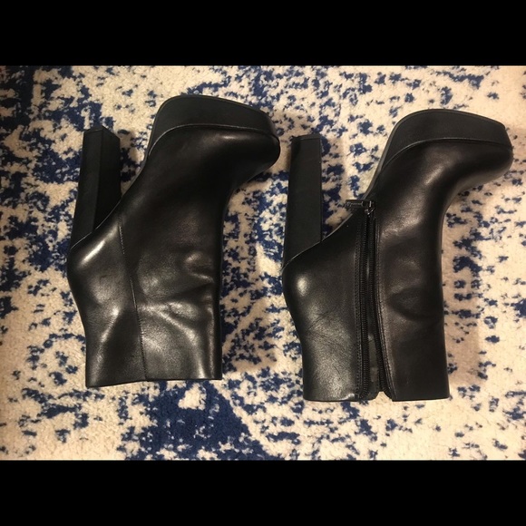 Jessica Simpson Tall Heeled Leather Black Boots Size 7.5 - Picture 12 of 12
